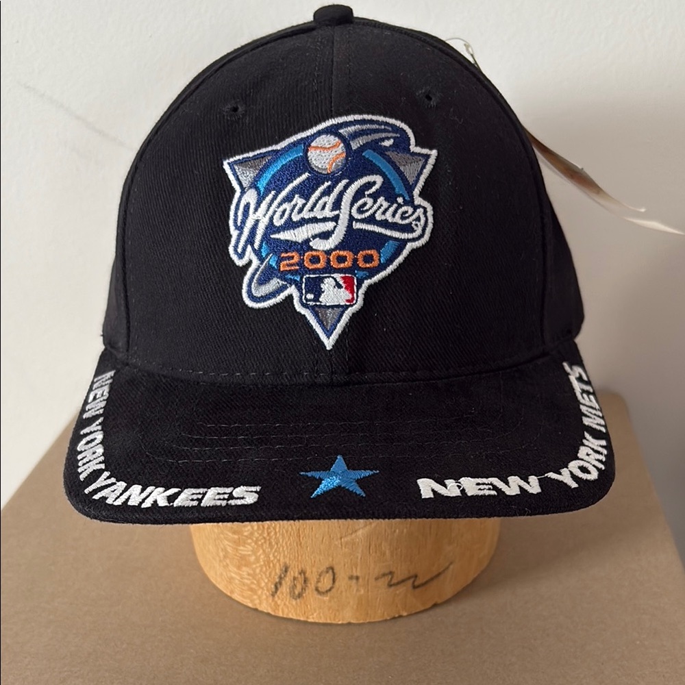 New York Mets & Yankees MLB Black 2000 World Series Baseball Cap NWT deadstock